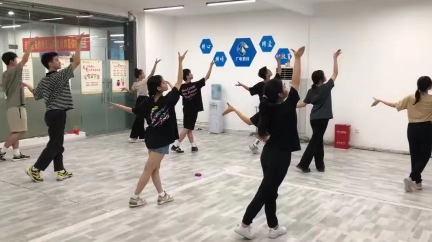 图片 8